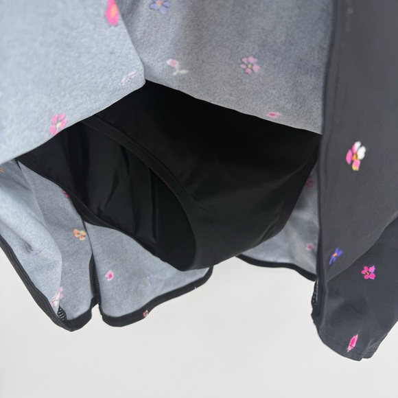 Longitude One-piece Swim Suit Black Floral NWT Slimming Size 16W Skirt - Picture 4 of 9